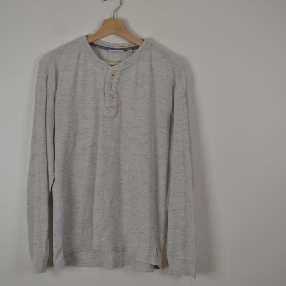 Rown Henley Shirt Mens M Long Sleeve Pullover High Low Hem Stretch Gray Shirt